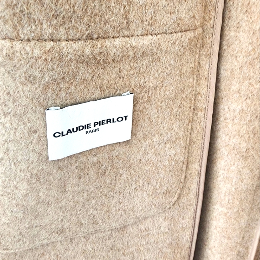 Long coat. Modern just purchased in Paris